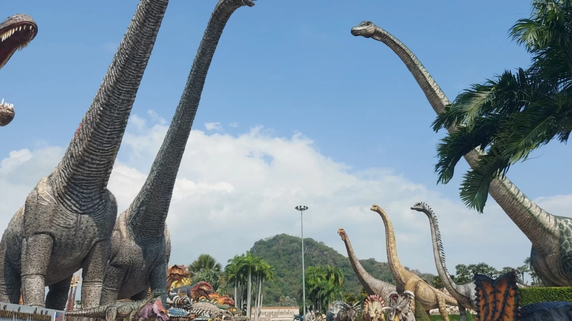 NongNooch Tropical Garden Dinosaur Valley