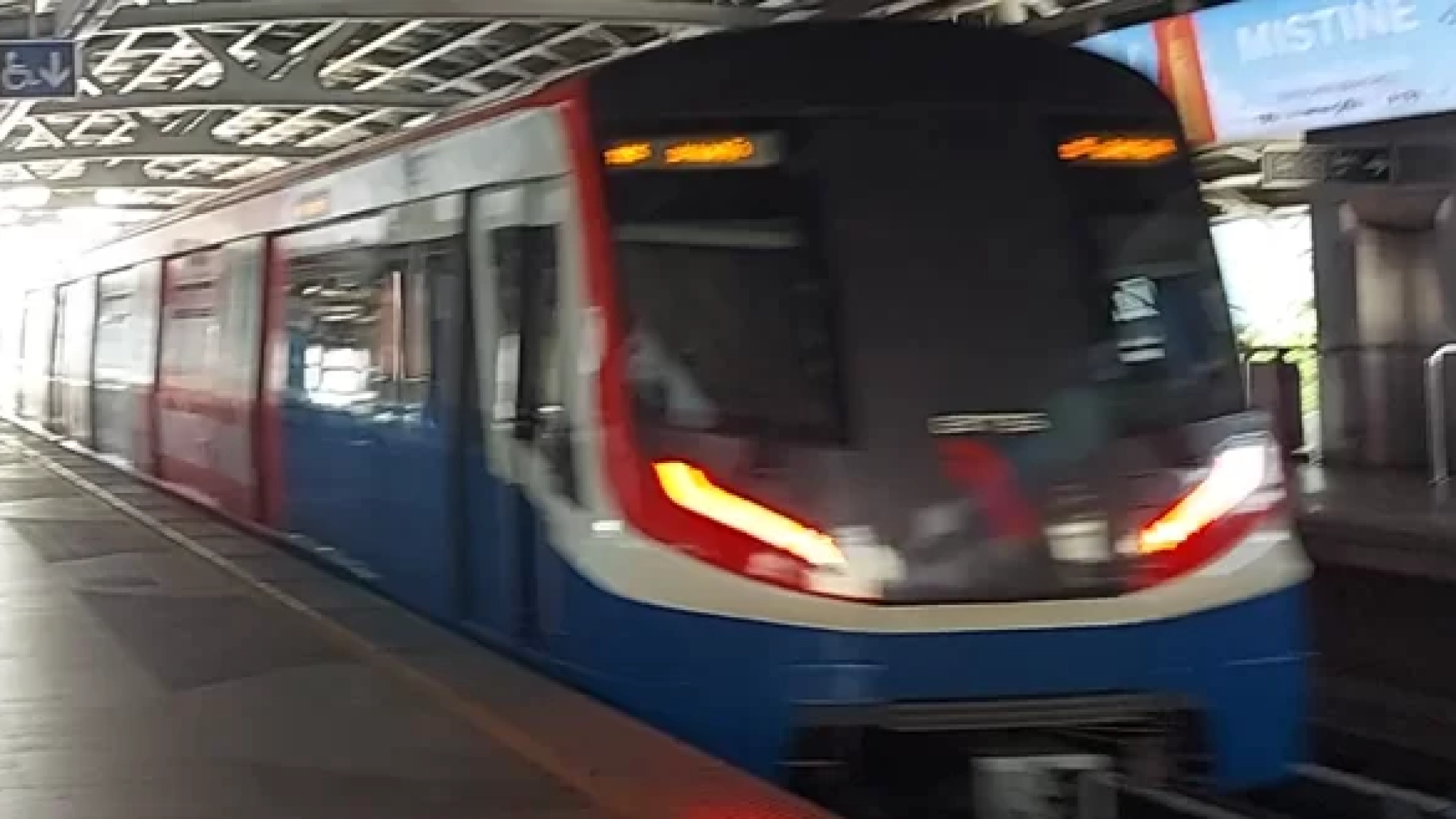 Bangkok train transportation