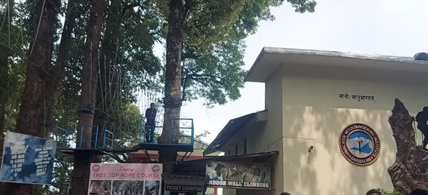 HMI ticket counter