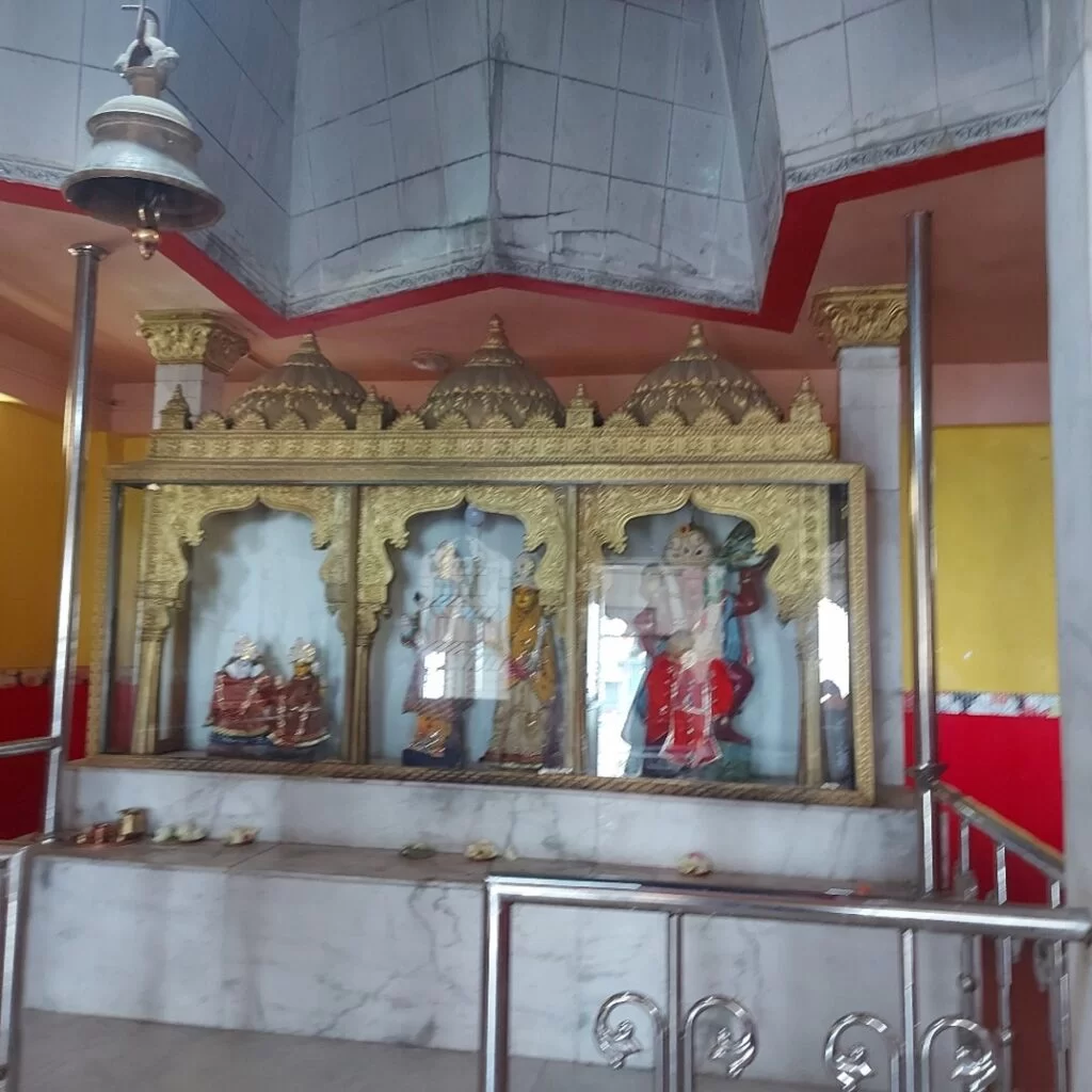 Pashupati temple deities