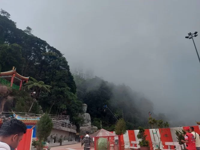 Chin Swee view